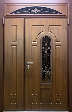 Полуторная утепленная дверь с отделкой МДФ с остеклением и ковкой