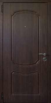 Установленная дверь МДФ № 3